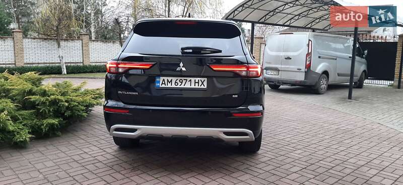 Внедорожник / Кроссовер Mitsubishi Outlander 2022 в Житомире фото 8 Внедорожник / Кроссовер Mitsubishi Outlander 2022 в Житомире
