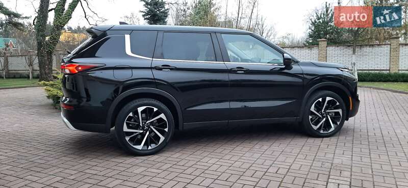 Внедорожник / Кроссовер Mitsubishi Outlander 2022 в Житомире фото 5 Внедорожник / Кроссовер Mitsubishi Outlander 2022 в Житомире