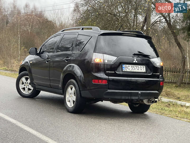 Внедорожник / Кроссовер Mitsubishi Outlander 2007 в Турке