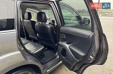 Внедорожник / Кроссовер Mitsubishi Outlander 2010 в Тернополе