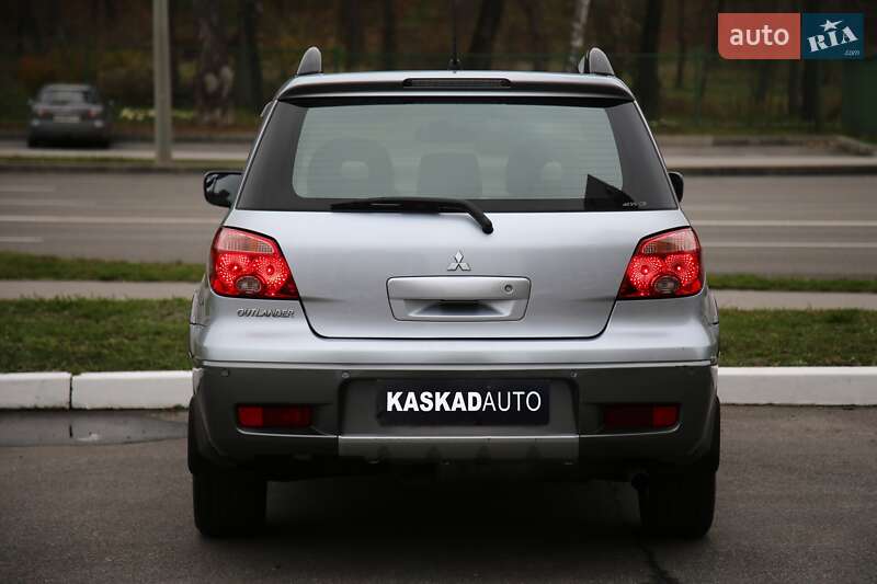 Внедорожник / Кроссовер Mitsubishi Outlander 2006 в Харькове