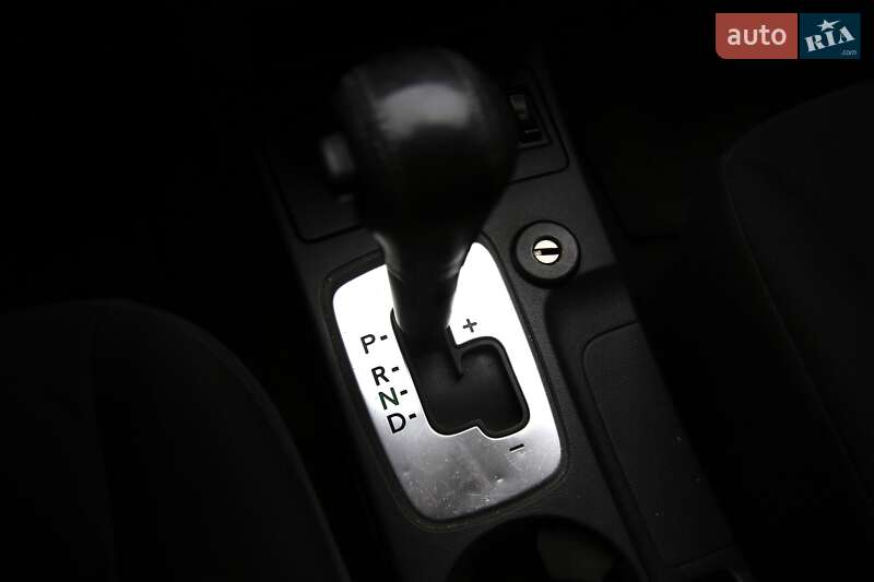 Внедорожник / Кроссовер Mitsubishi Outlander 2006 в Харькове