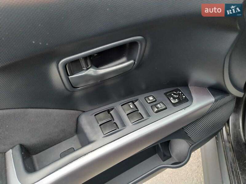 Позашляховик / Кросовер Mitsubishi Outlander 2010 в Вінниці