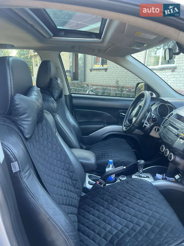 Позашляховик / Кросовер Mitsubishi Outlander 2008 в Чернігові фото 6 Позашляховик / Кросовер Mitsubishi Outlander 2008 в Чернігові