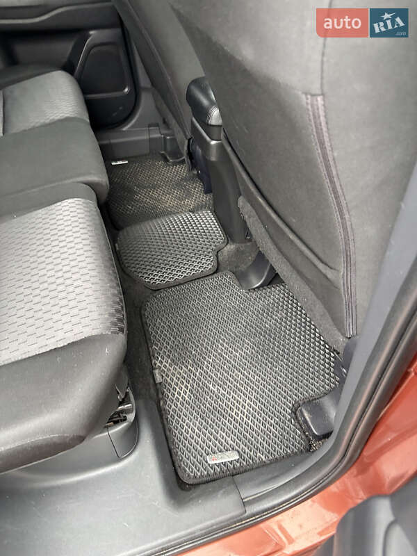 Позашляховик / Кросовер Mitsubishi Outlander 2013 в Івано-Франківську фото 13 Позашляховик / Кросовер Mitsubishi Outlander 2013 в Івано-Франківську