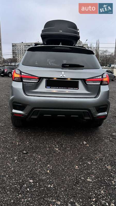 Внедорожник / Кроссовер Mitsubishi Outlander 2020 в Харькове фото 8 Внедорожник / Кроссовер Mitsubishi Outlander 2020 в Харькове