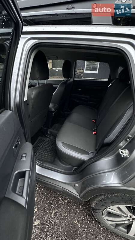 Внедорожник / Кроссовер Mitsubishi Outlander 2020 в Харькове фото 25 Внедорожник / Кроссовер Mitsubishi Outlander 2020 в Харькове