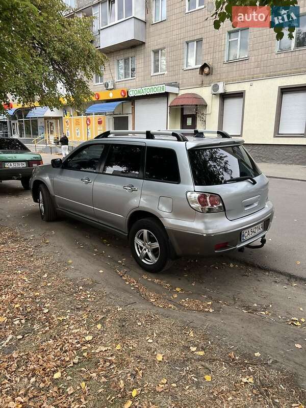 Внедорожник / Кроссовер Mitsubishi Outlander 2008 в Чернобае