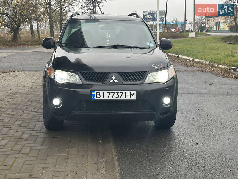 Внедорожник / Кроссовер Mitsubishi Outlander 2007 в Полтаве фото 13 Внедорожник / Кроссовер Mitsubishi Outlander 2007 в Полтаве