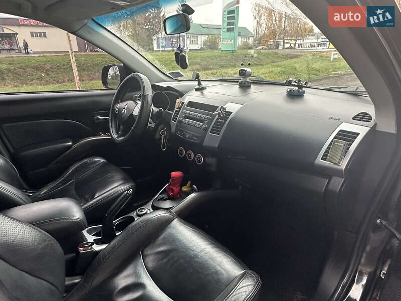 Внедорожник / Кроссовер Mitsubishi Outlander 2007 в Полтаве фото 21 Внедорожник / Кроссовер Mitsubishi Outlander 2007 в Полтаве