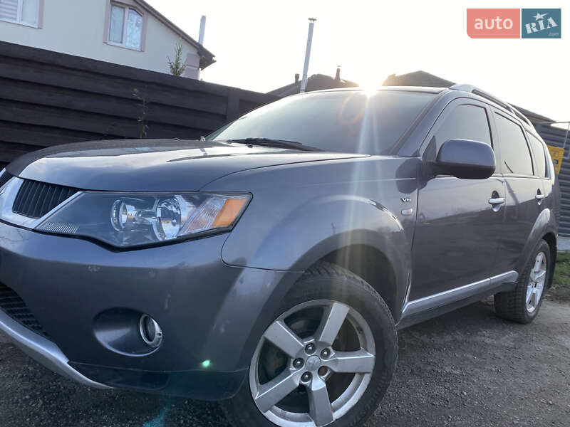Внедорожник / Кроссовер Mitsubishi Outlander 2009 в Днепре фото 12 Внедорожник / Кроссовер Mitsubishi Outlander 2009 в Днепре