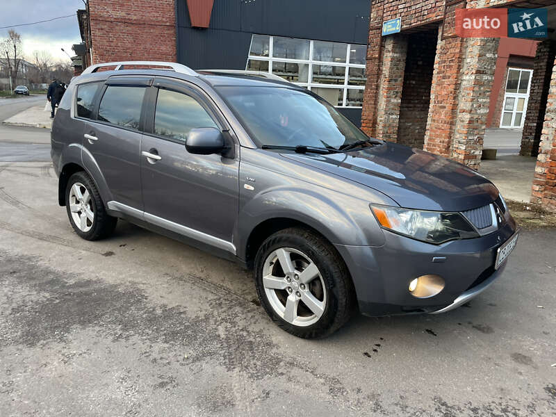 Внедорожник / Кроссовер Mitsubishi Outlander 2008 в Чернигове фото 2 Внедорожник / Кроссовер Mitsubishi Outlander 2008 в Чернигове