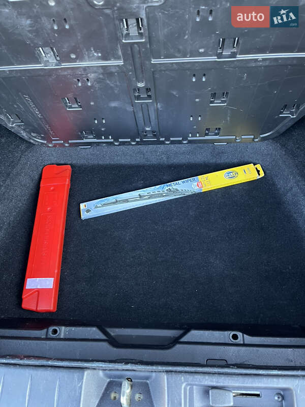 Внедорожник / Кроссовер Mitsubishi Outlander 2008 в Луцке фото 42 Внедорожник / Кроссовер Mitsubishi Outlander 2008 в Луцке