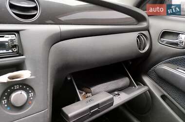 Позашляховик / Кросовер Mitsubishi Outlander 2009 в Києві