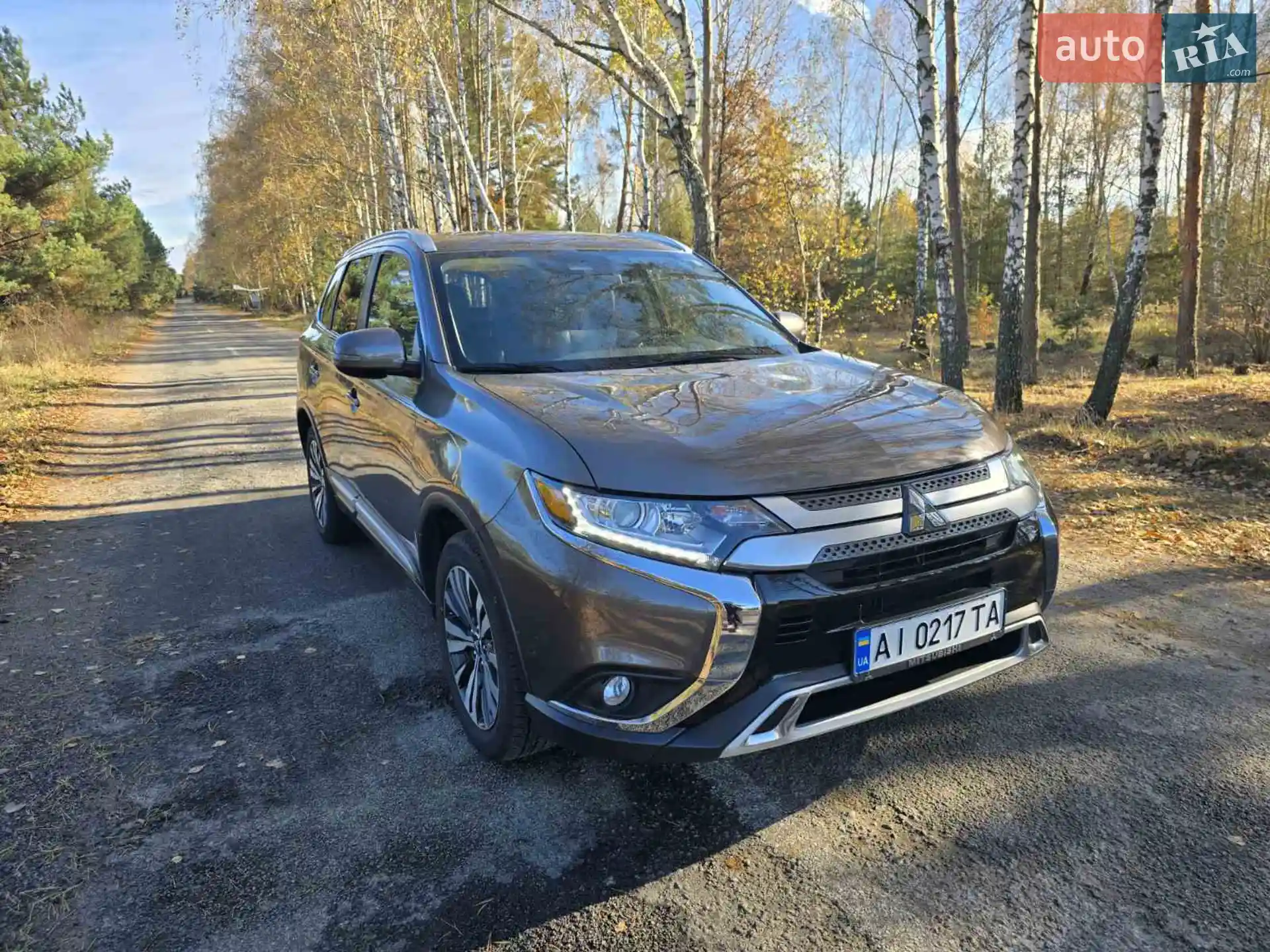 2020 Mitsubishi Outlander - мініатюра 3