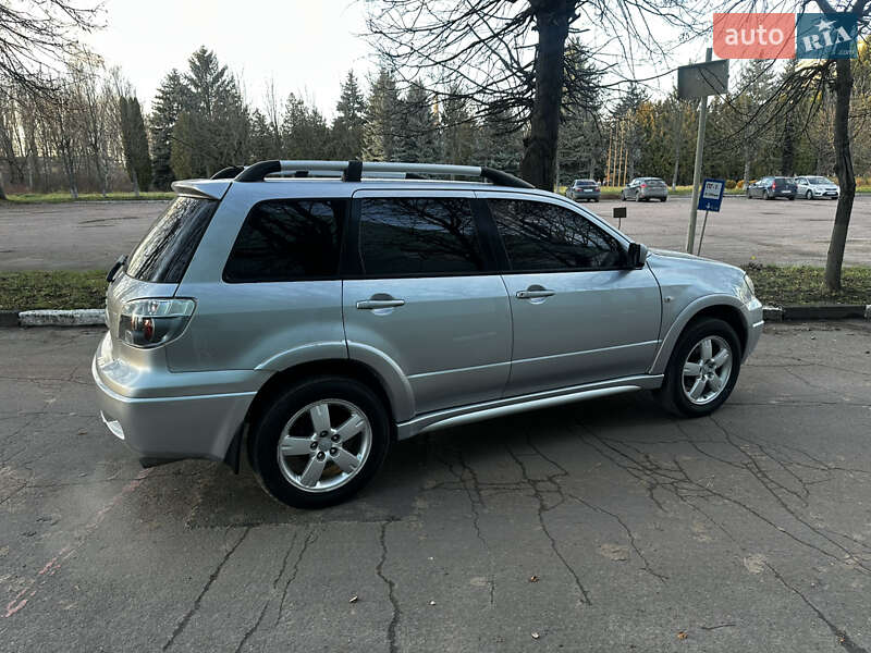 Внедорожник / Кроссовер Mitsubishi Outlander 2008 в Житомире