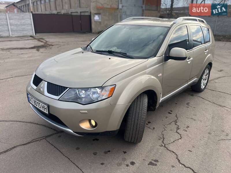Внедорожник / Кроссовер Mitsubishi Outlander 2007 в Литине фото 3 Внедорожник / Кроссовер Mitsubishi Outlander 2007 в Литине