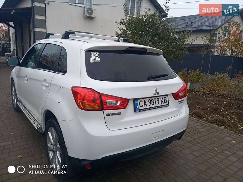 Внедорожник / Кроссовер Mitsubishi Outlander 2013 в Умани фото 2 Внедорожник / Кроссовер Mitsubishi Outlander 2013 в Умани