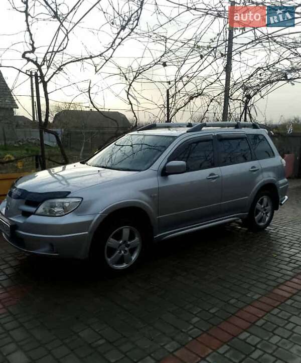 Внедорожник / Кроссовер Mitsubishi Outlander 2007 в Измаиле фото 2 Внедорожник / Кроссовер Mitsubishi Outlander 2007 в Измаиле