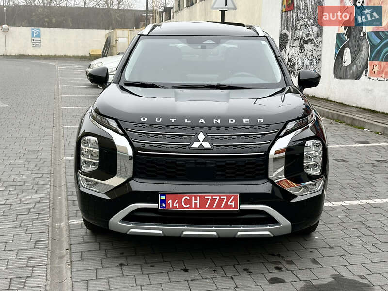 Внедорожник / Кроссовер Mitsubishi Outlander 2024 в Львове фото 12 Внедорожник / Кроссовер Mitsubishi Outlander 2024 в Львове