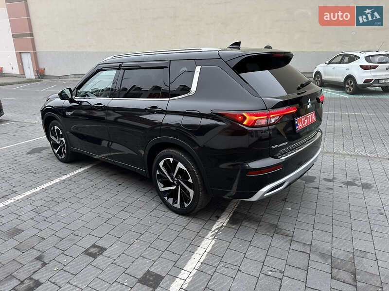 Внедорожник / Кроссовер Mitsubishi Outlander 2024 в Львове фото 37 Внедорожник / Кроссовер Mitsubishi Outlander 2024 в Львове