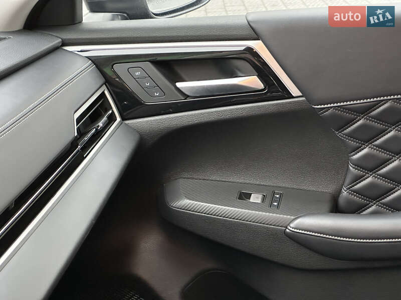 Внедорожник / Кроссовер Mitsubishi Outlander 2024 в Львове фото 55 Внедорожник / Кроссовер Mitsubishi Outlander 2024 в Львове