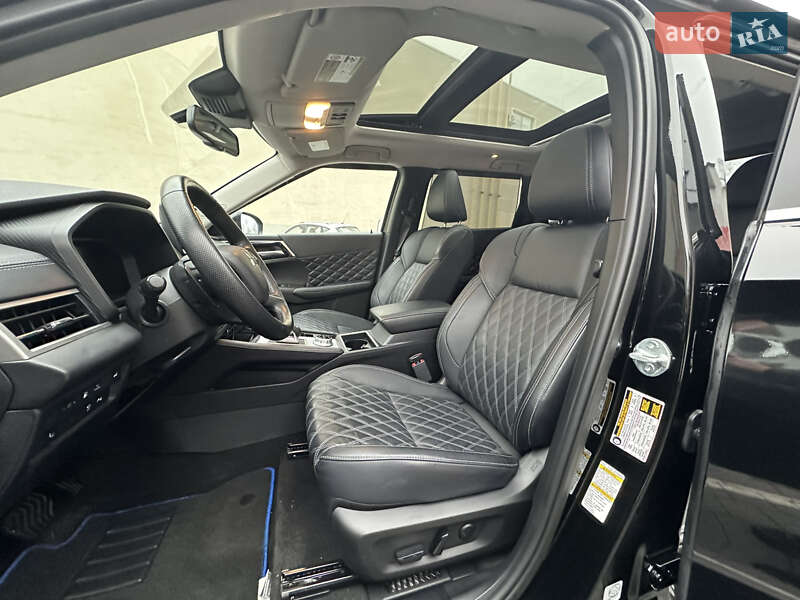 Внедорожник / Кроссовер Mitsubishi Outlander 2024 в Львове фото 64 Внедорожник / Кроссовер Mitsubishi Outlander 2024 в Львове