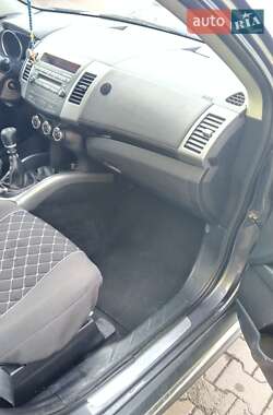 Внедорожник / Кроссовер Mitsubishi Outlander 2010 в Ивано-Франковске
