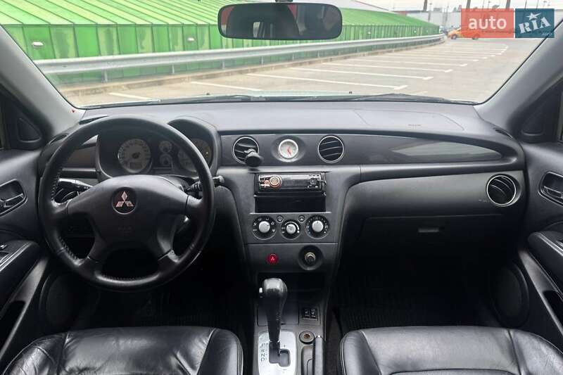 Внедорожник / Кроссовер Mitsubishi Outlander 2007 в Киеве