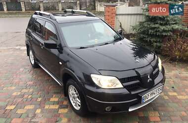 Внедорожник / Кроссовер Mitsubishi Outlander 2007 в Шумске