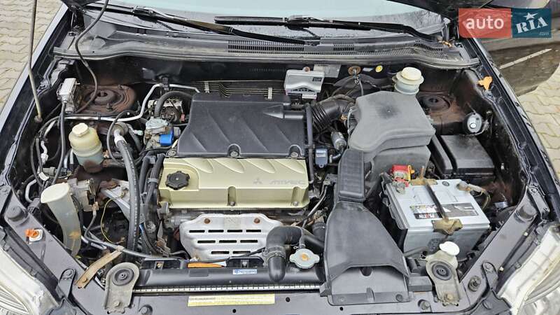 Внедорожник / Кроссовер Mitsubishi Outlander 2006 в Виннице