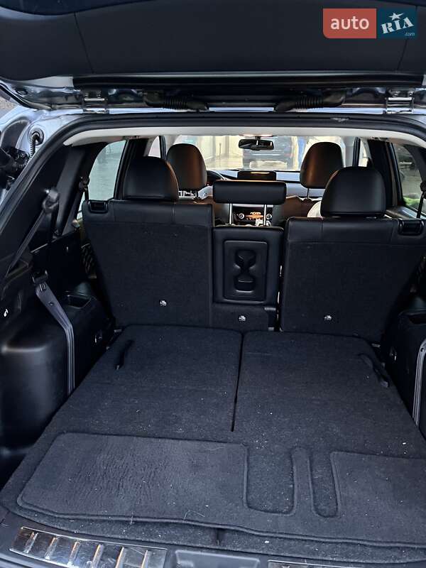 Позашляховик / Кросовер Mitsubishi Outlander 2022 в Харкові