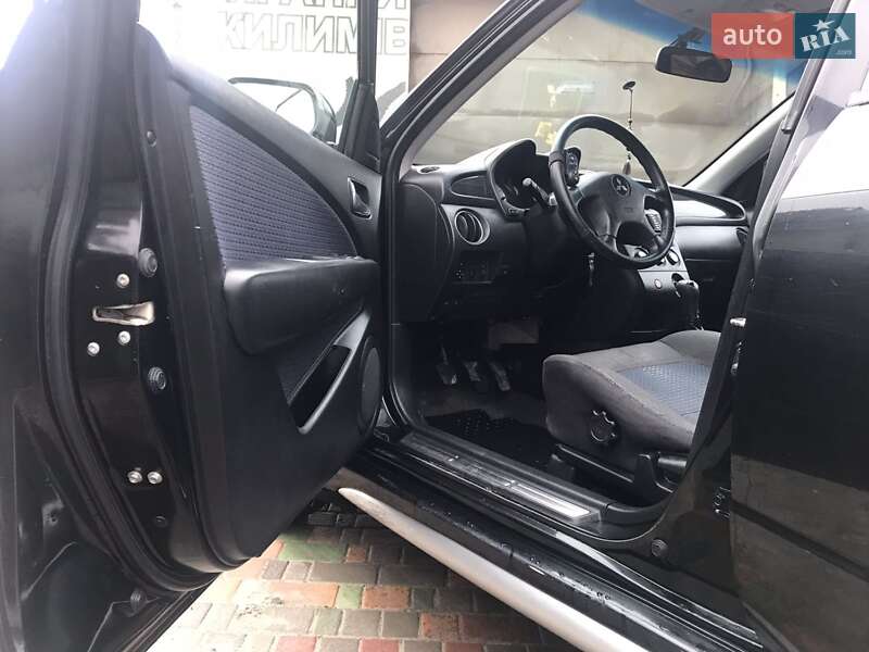 Внедорожник / Кроссовер Mitsubishi Outlander 2007 в Шумске фото 4 Внедорожник / Кроссовер Mitsubishi Outlander 2007 в Шумске