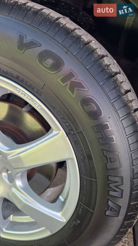 Позашляховик / Кросовер Mitsubishi Outlander 2016 в Харкові