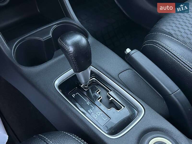 Внедорожник / Кроссовер Mitsubishi Outlander 2014 в Одессе