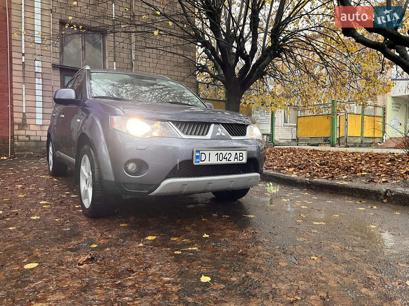 Внедорожник / Кроссовер Mitsubishi Outlander 2008 в Умани фото 7 Внедорожник / Кроссовер Mitsubishi Outlander 2008 в Умани