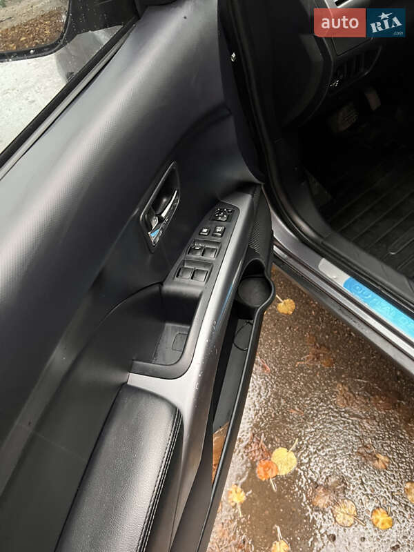 Внедорожник / Кроссовер Mitsubishi Outlander 2008 в Умани фото 21 Внедорожник / Кроссовер Mitsubishi Outlander 2008 в Умани