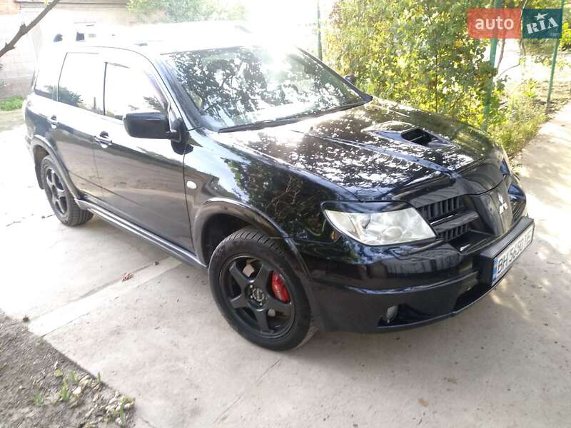 Позашляховик / Кросовер Mitsubishi Outlander 2006 в Ізмаїлі фото 4 Позашляховик / Кросовер Mitsubishi Outlander 2006 в Ізмаїлі