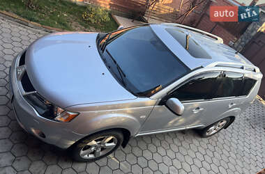 Внедорожник / Кроссовер Mitsubishi Outlander 2008 в Днепре