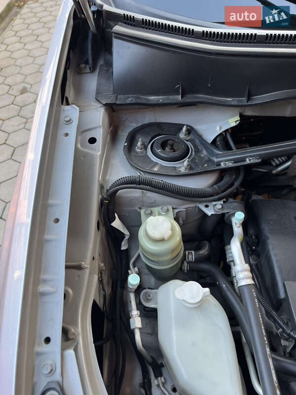 Внедорожник / Кроссовер Mitsubishi Outlander 2008 в Днепре фото 10 Внедорожник / Кроссовер Mitsubishi Outlander 2008 в Днепре