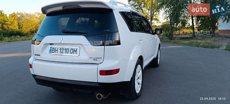Внедорожник / Кроссовер Mitsubishi Outlander 2008 в Березовке