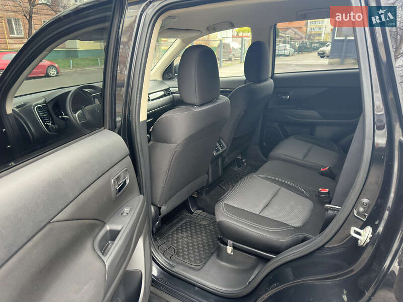 Позашляховик / Кросовер Mitsubishi Outlander 2020 в Білій Церкві