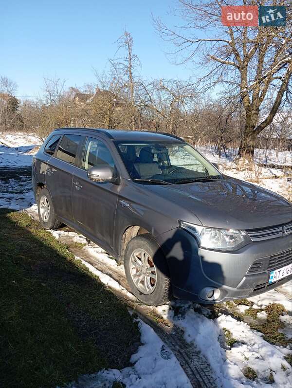Позашляховик / Кросовер Mitsubishi Outlander 2014 в Богородчанах