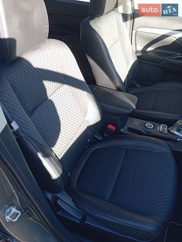 Позашляховик / Кросовер Mitsubishi Outlander 2014 в Богородчанах