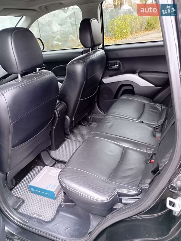 Позашляховик / Кросовер Mitsubishi Outlander 2008 в Полтаві