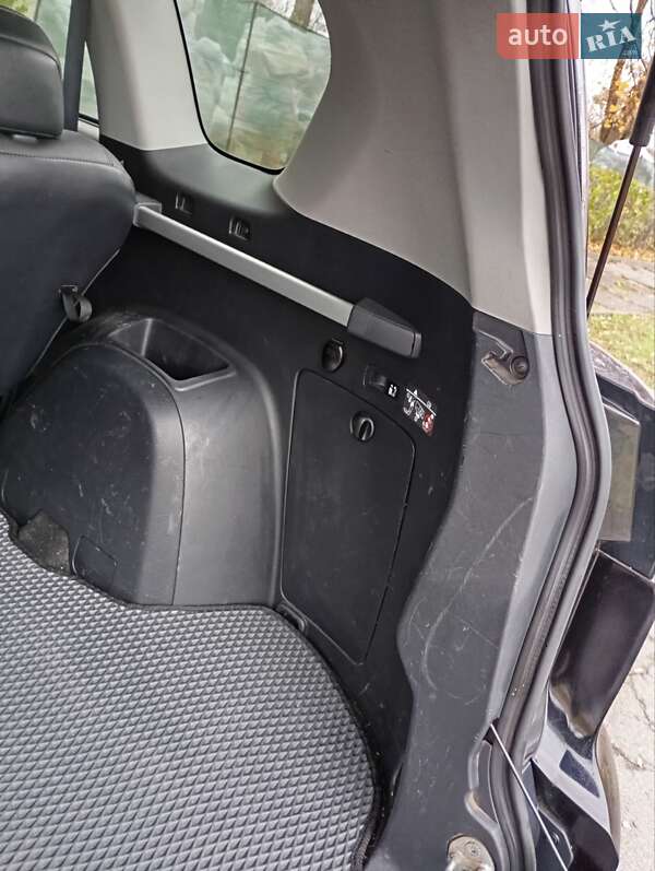 Позашляховик / Кросовер Mitsubishi Outlander 2008 в Полтаві