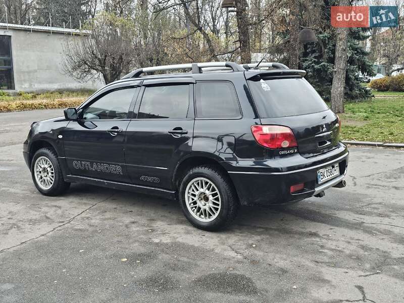 Внедорожник / Кроссовер Mitsubishi Outlander 2007 в Киеве