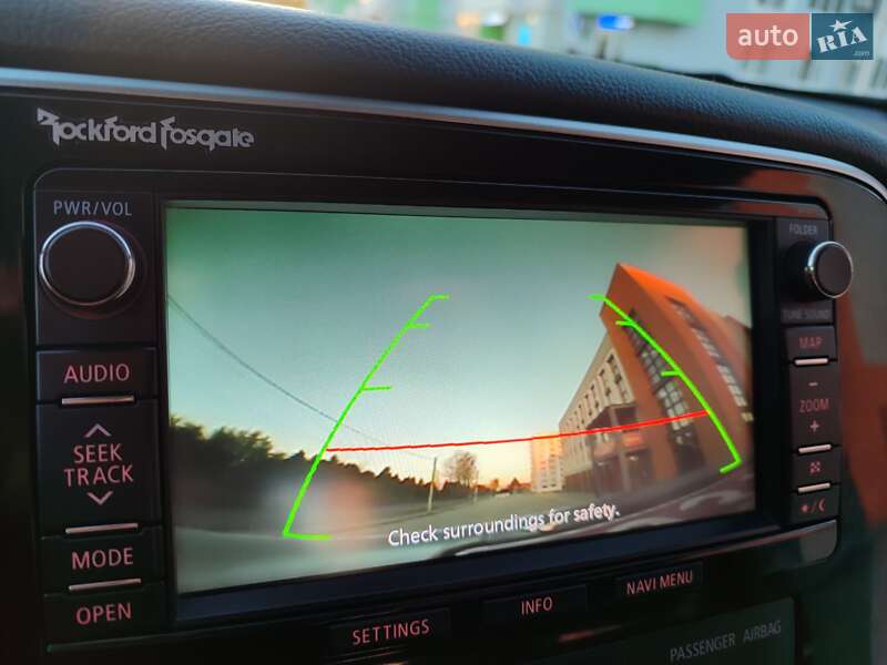 Внедорожник / Кроссовер Mitsubishi Outlander 2013 в Львове