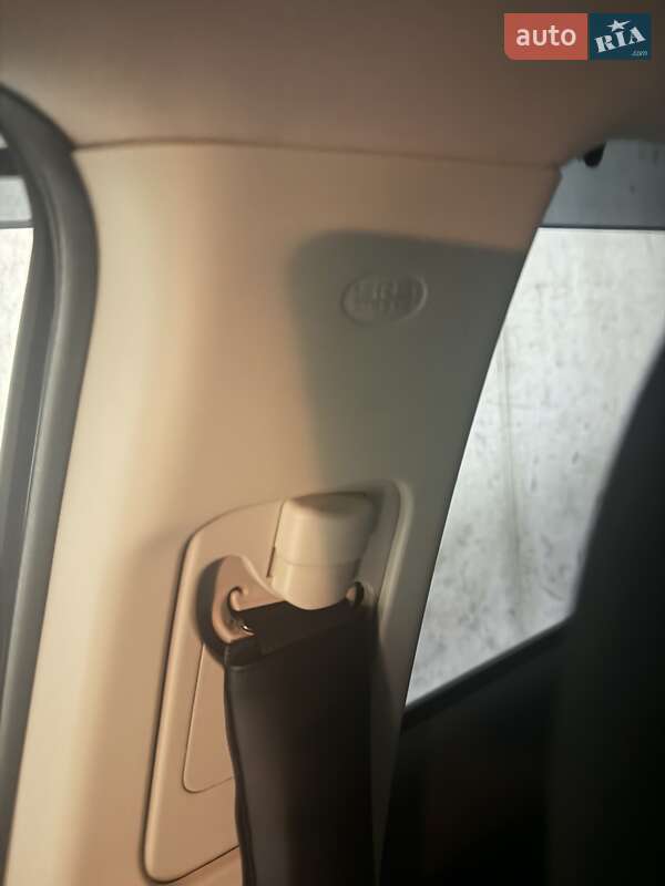 Позашляховик / Кросовер Mitsubishi Outlander 2018 в Дніпрі