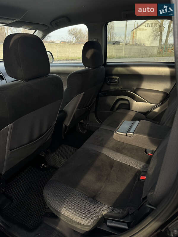 Позашляховик / Кросовер Mitsubishi Outlander 2008 в Броварах